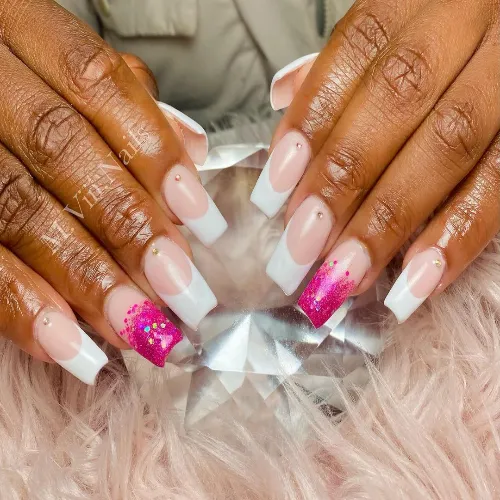 French Manicure & Light Pink Nails With Glitter