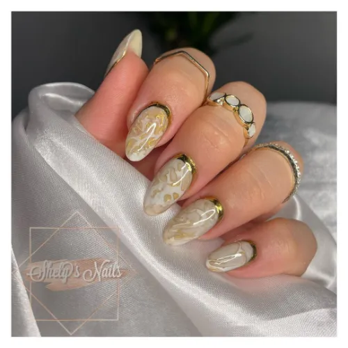 Gold Marble White Nails