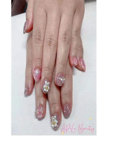 Short Light Pink Party Nails