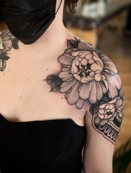 Black Tattoo On Shoulder