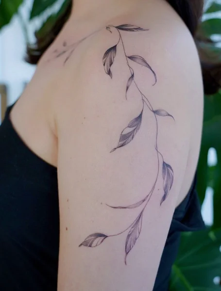 Love Shoulder Tattoo Ideas For Women